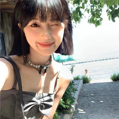 景颇姑娘